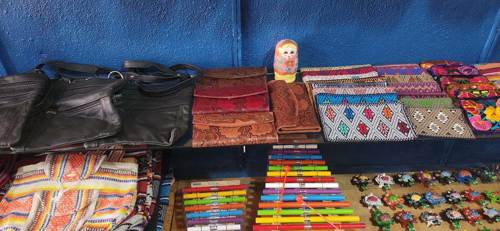 todos santos markets
